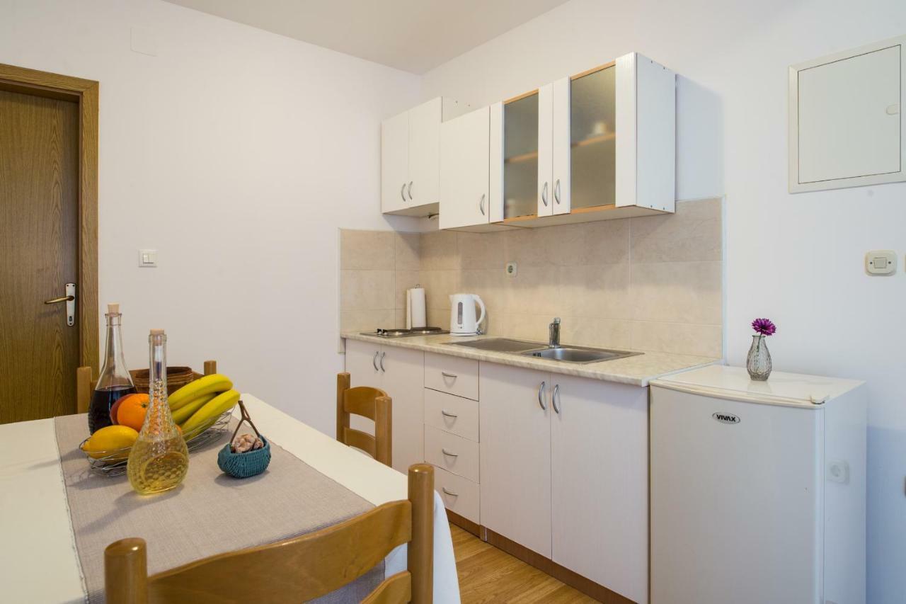 Apartments Barbir Ploce  Exterior photo