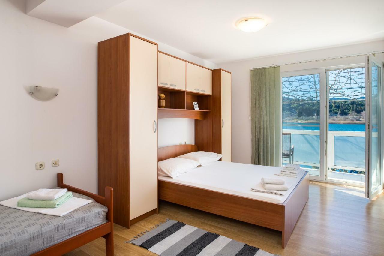 Apartments Barbir Ploce  Exterior photo